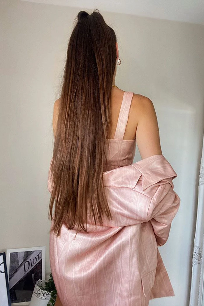 Light/Chestnut Brown (#6) Double Wefted Full Head Clip In Hair Extensions - Image 2