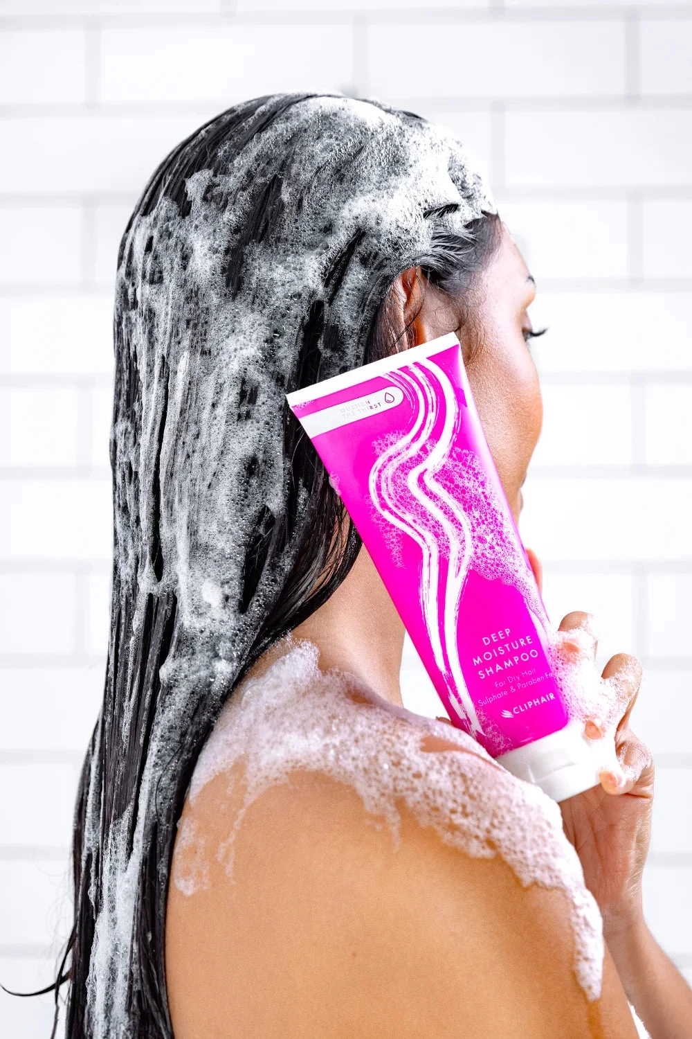 Deep Moisture Shampoo - Image 5